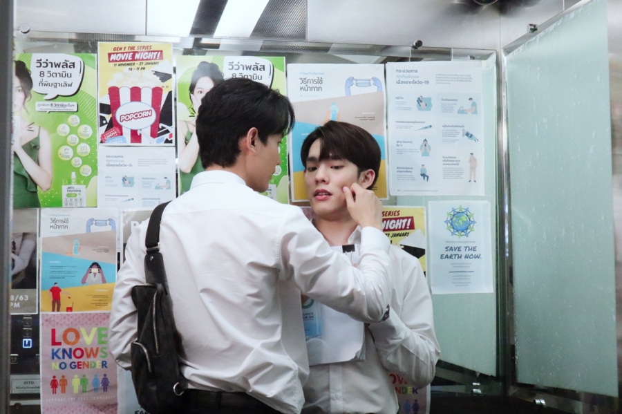 “คิมม่อน” รุกหนัก! “คอปเตอร์” ถึงในลิฟท์ โชว์สกิลตื้อขั้นเทพ หวังพิชิตใจ ใน ‘Gen Y The Series วัยรุ่นวุ่นYรัก’