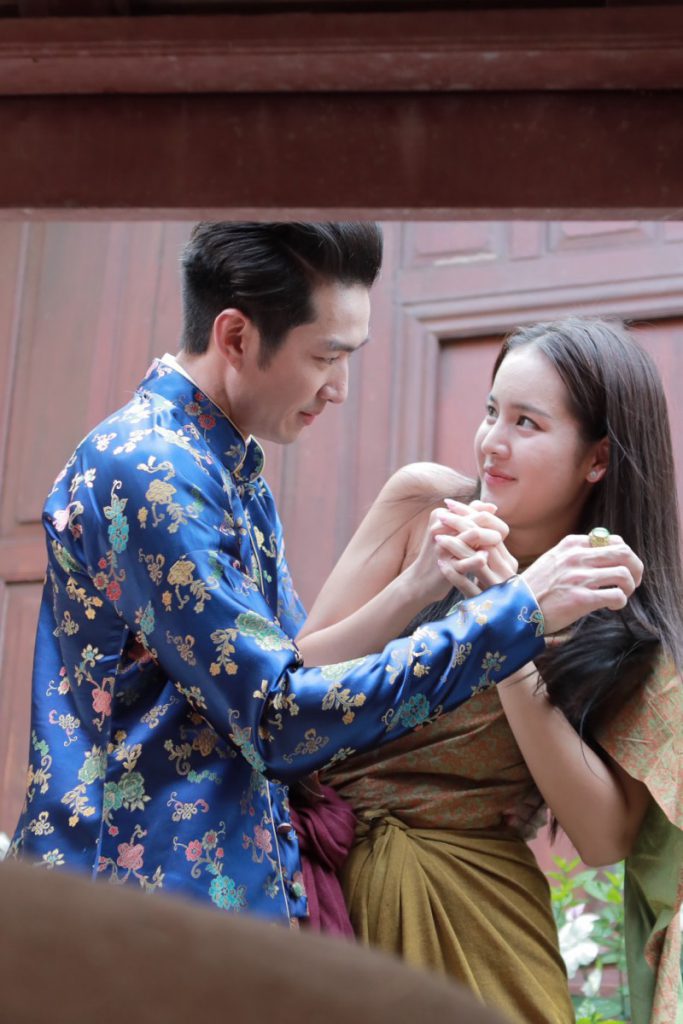 “โบว์ เมลดา” สวยสะกดใจ “เดี่ยว สุริยนต์” หลงเสน่ห์ถึงขั้นวางแผนปลุกปล้ำใน “คุณพี่เจ้าขาดิฉันเป็นห่านมิใช่หงส์”