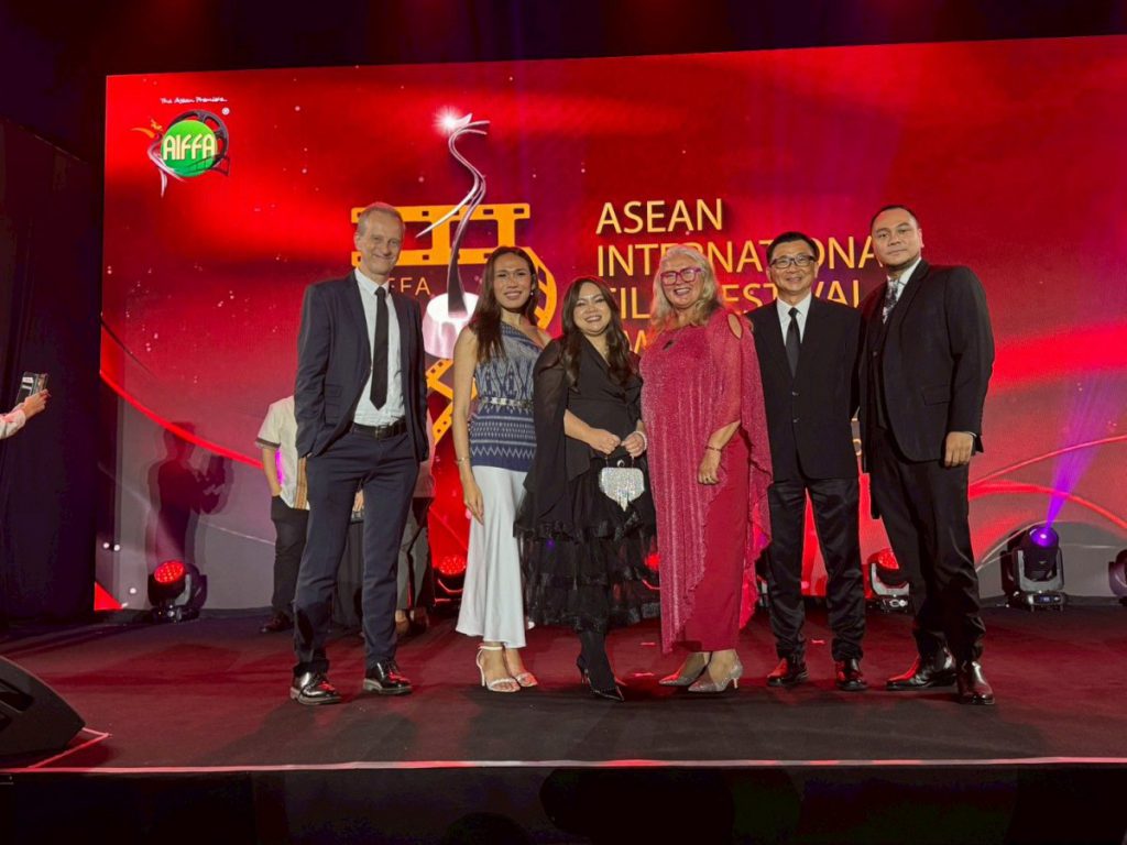  ภาพยนตร์ “Start It Up วัยสตาร์ทน็อนสต็อป” สร้างความภาคภูมิใจ! คว้าพื้นที่ฉายในเทศกาลภาพยนตร์นานาชาติอาเซียน AIFFA ที่มาเลเซีย