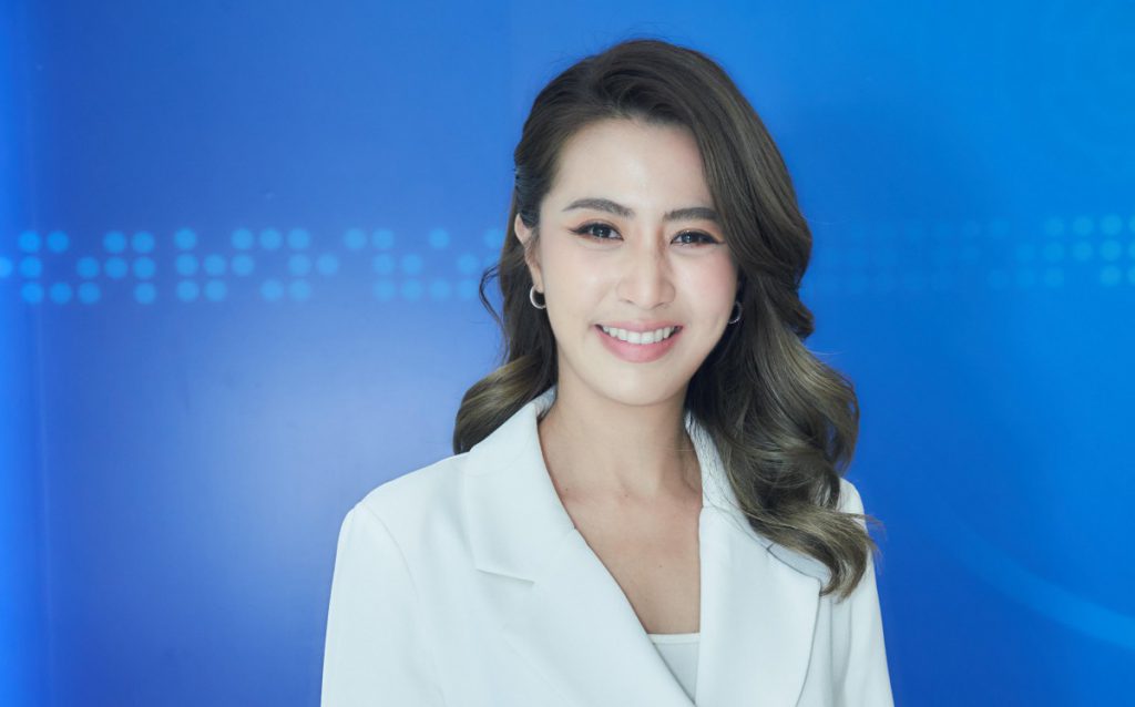 เปิดใจ “เฟิร์น สุชาดา” ผู้ประกาศสาวเก่งดีกรีไม่ธรรมดา  ครบเครื่องทั้งประสบการณ์–ทัศนคติ เสริมทัพครอบครัวข่าว 3