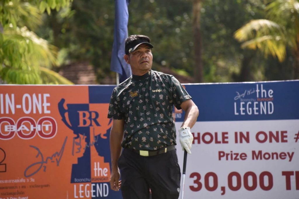 อุดร ขึ้นนำเดี่ยว 5 อันเดอร์ สวิง บุญชูฯ รอบแรก ที่ภูเก็ต